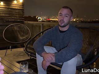 Luna Doll阳台口交城市夜景